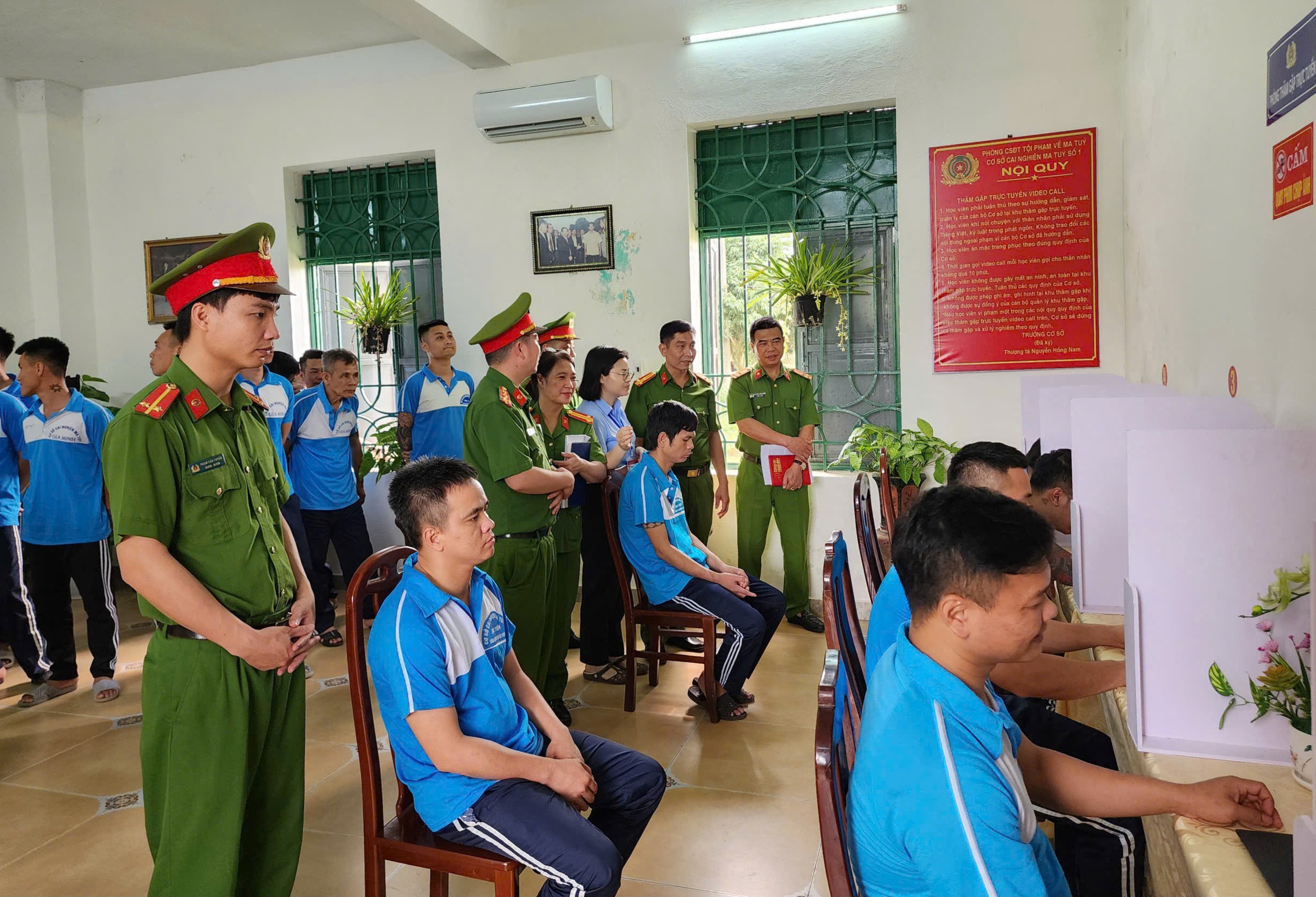 Cơ sở cai nghiện ma túy số 1 ra mắt thư viện sách và tổ chức thăm gặp trực tuyến: “Gieo mầm tri thức”, kết nối yêu thương